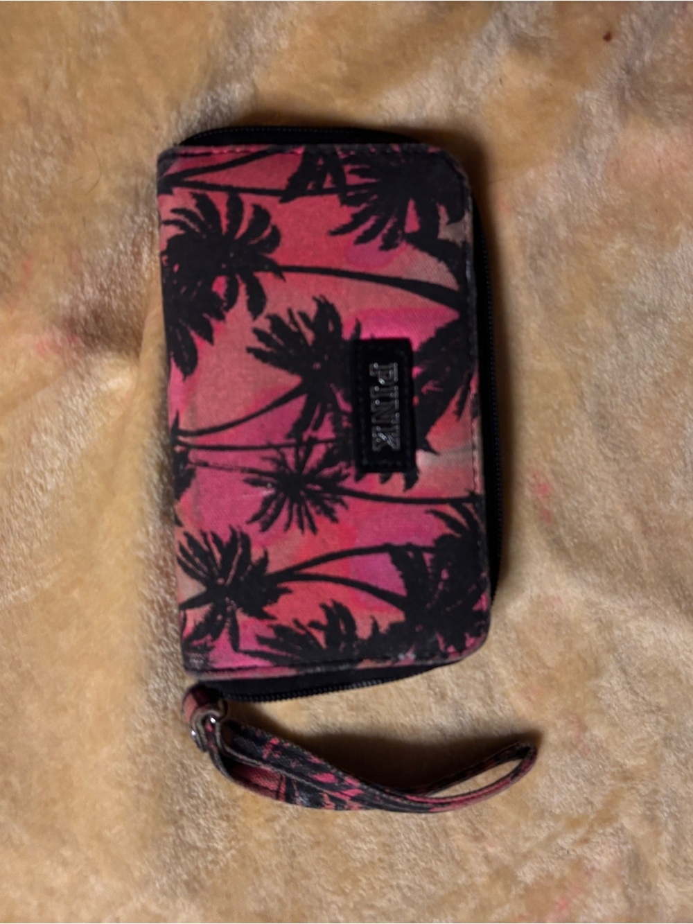 PINK Victoria's Secret Pink & Black Palm-Print Wristlet Phone Case